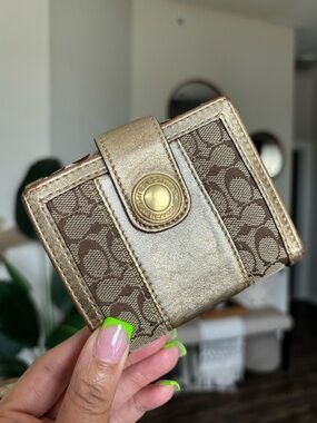 ⭐️🌟🤎COACH Ergo Signature Wallet🤎🌟⭐️
